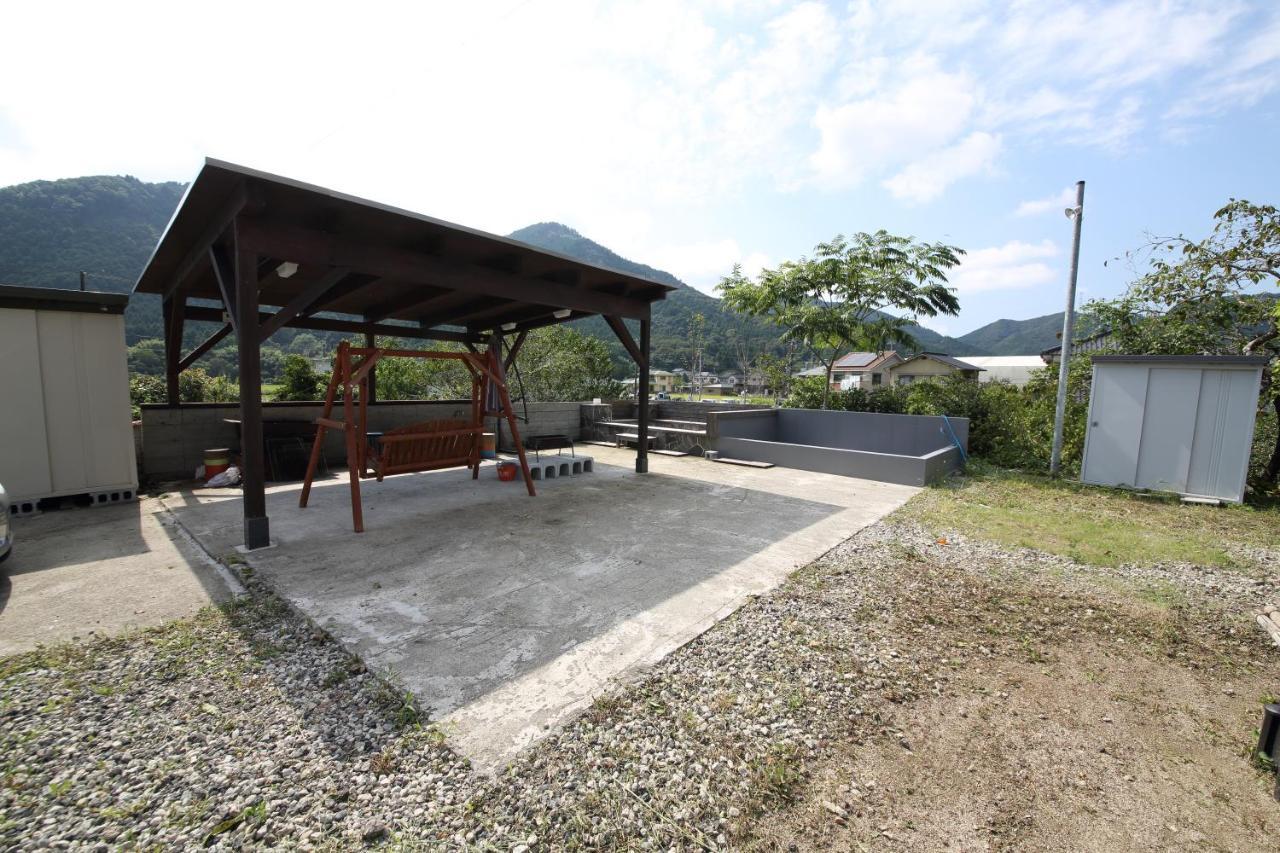 Vila 宍粟片山 Shiso Exteriér fotografie